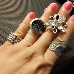 4 fashion rings